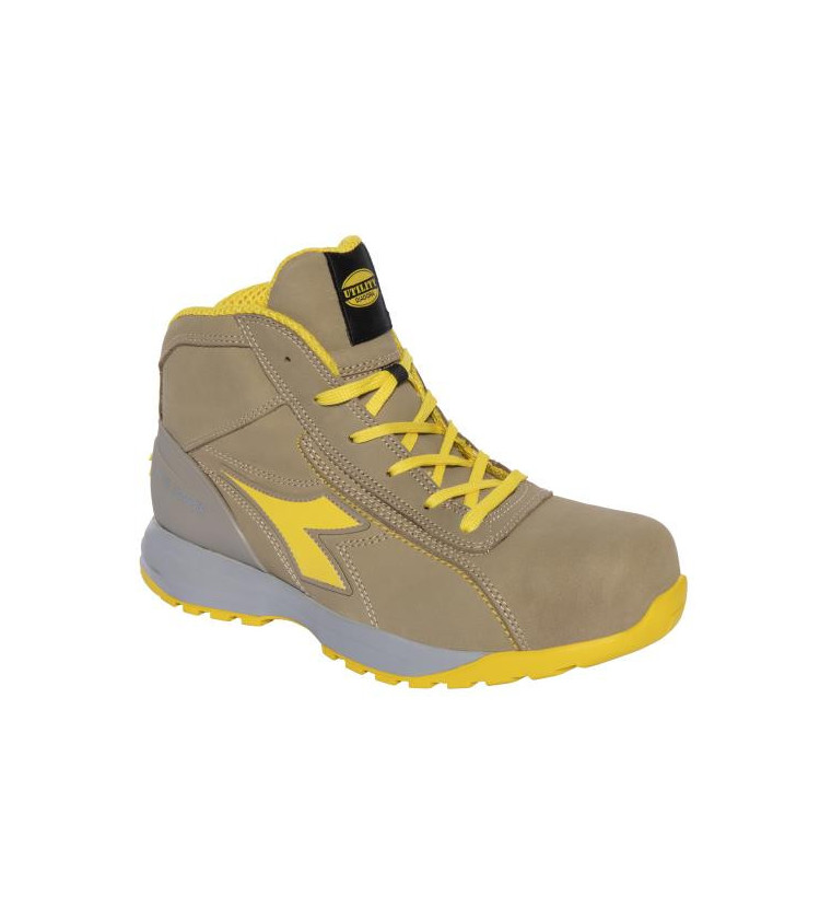 Calzatura di sicurezza mid-cut S3 in pelle nubuck idrorepellente. Mass Damper Technology, puntale in alluminio 200J. Calzata 11.